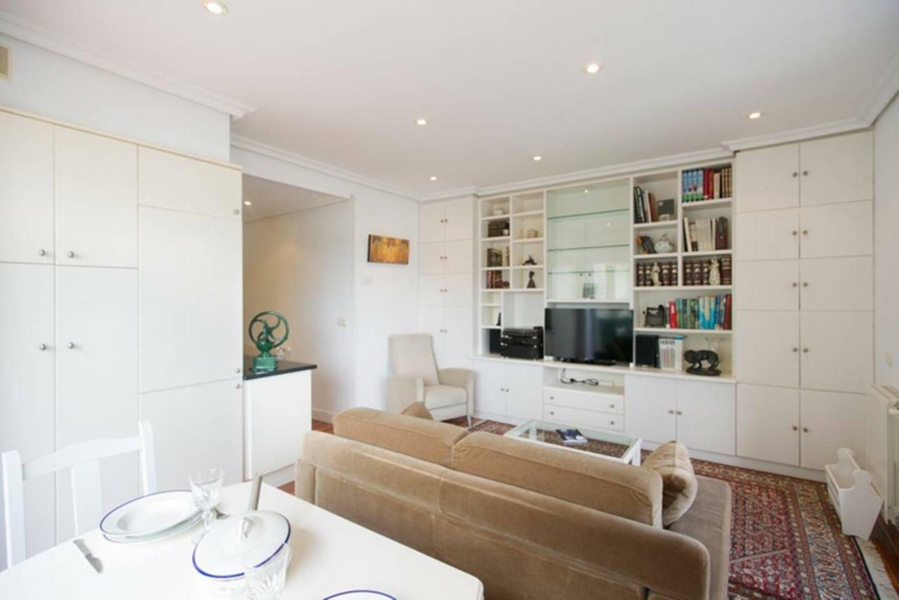 Apartment Breathtaking Terrace Views In Luxury - By Www,sansebastianapartments,es *